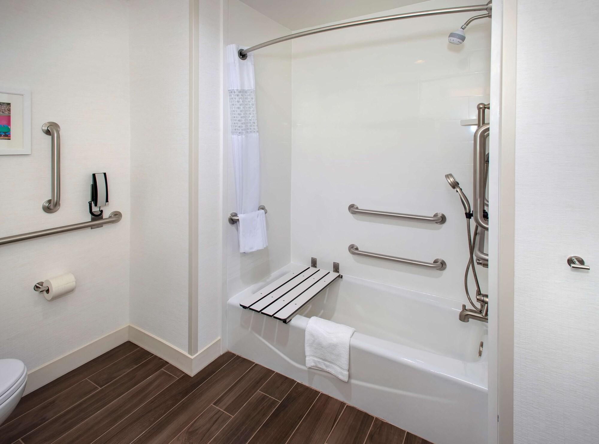 Hampton Inn By Hilton New Paltz, Ny Екстериор снимка